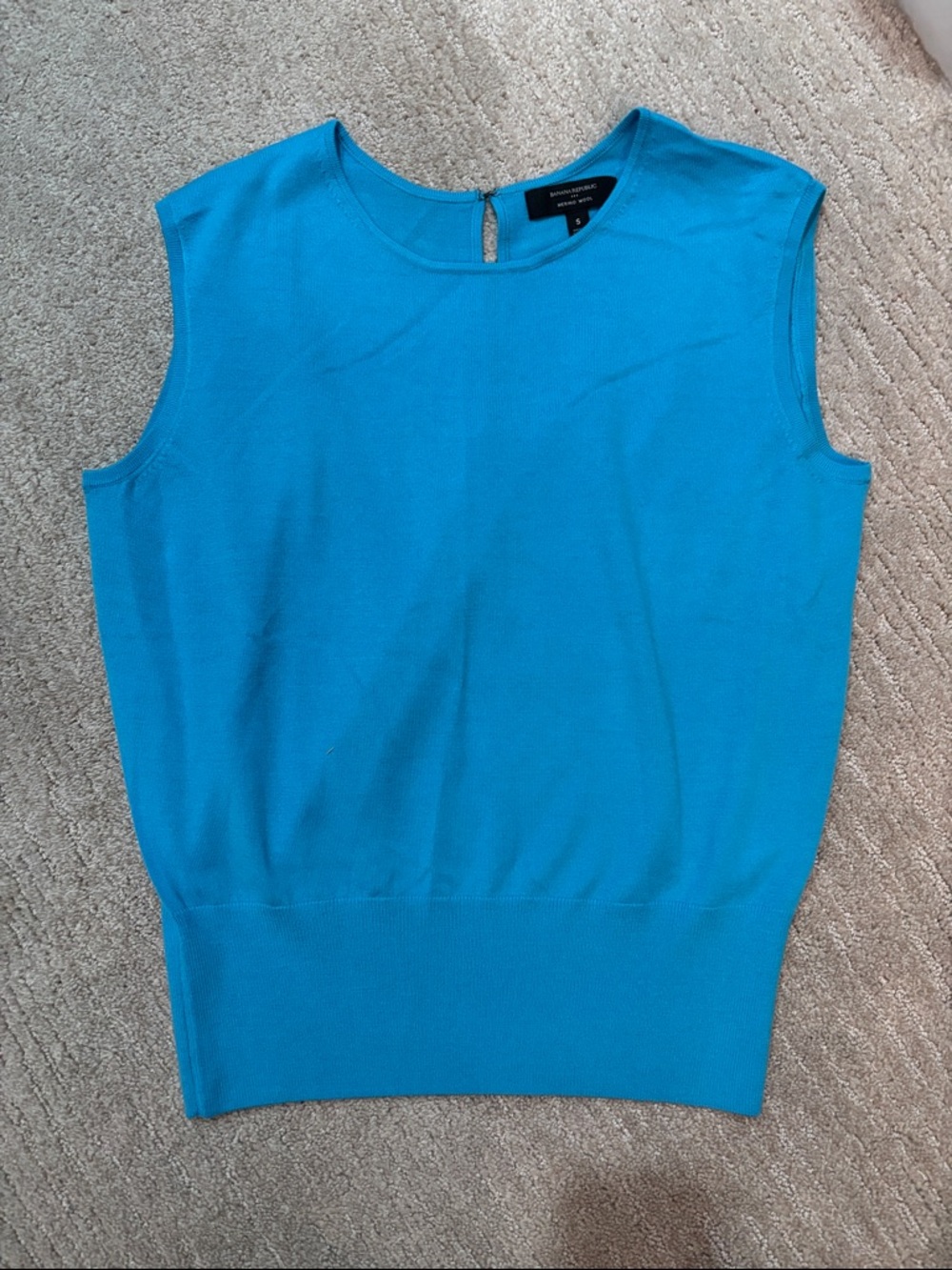 Banana republic sweater